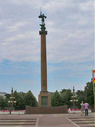 Памятник полицейским на Цветном бульваре
