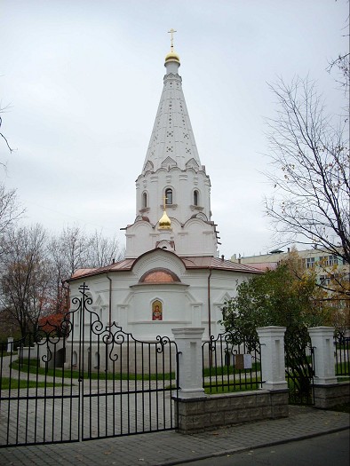 церковь на Полярной улице