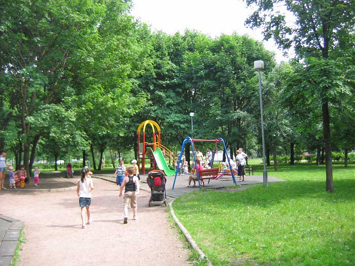 Парк Торфянка, детская площадка